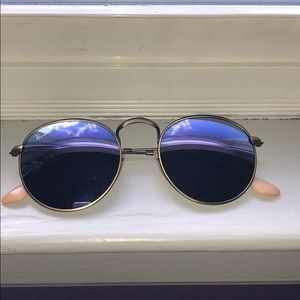 Round Ray Ban